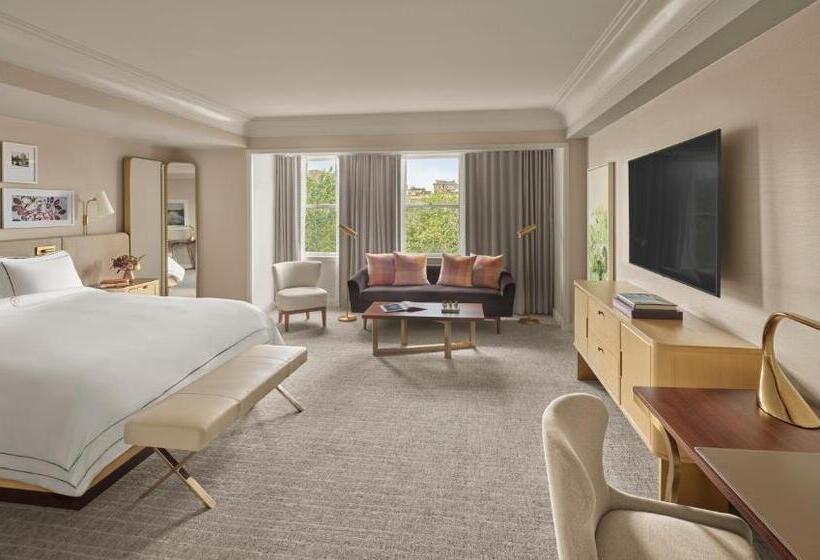 スタンダードスタジオ, The Newbury Boston