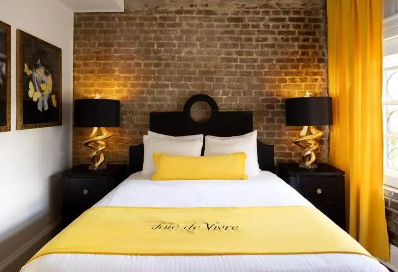 اتاق استاندارد با تخت دو نفره بزرگ, The Vendue, Downtown Art