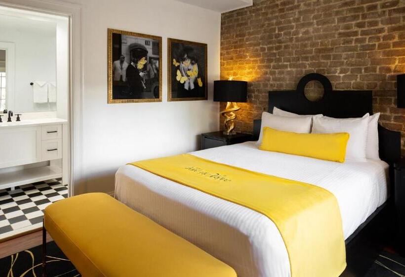 クイーンサイズベッドのスタンダードルーム, The Vendue, Downtown Art