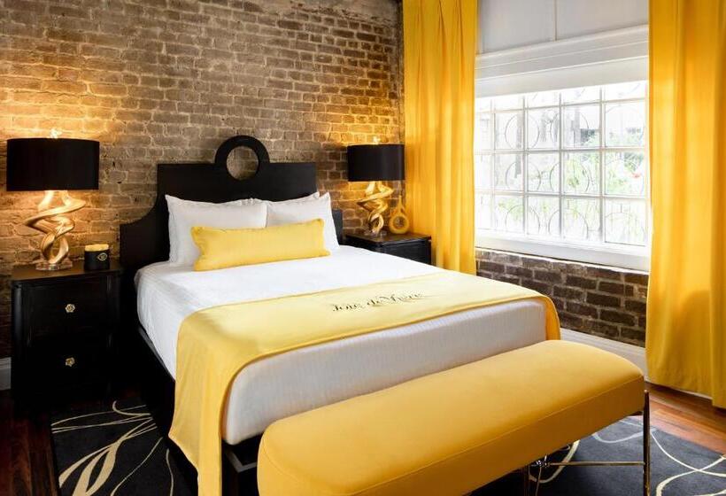 クイーンサイズベッドのスタンダードルーム, The Vendue, Downtown Art