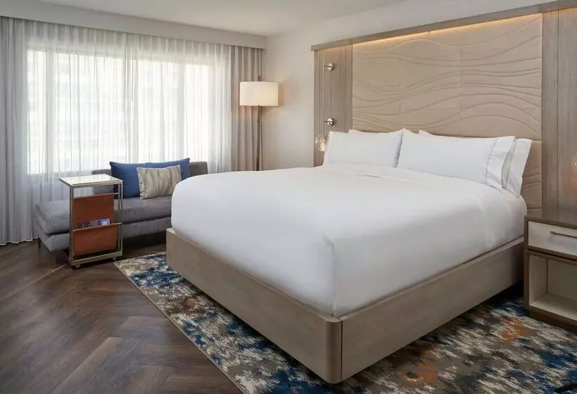 اتاق کلاب, The Westin Indianapolis