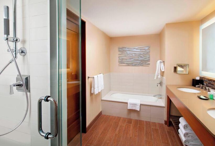 חדר דלוקס עם נוף להרים, The Westin La Paloma Resort & Spa