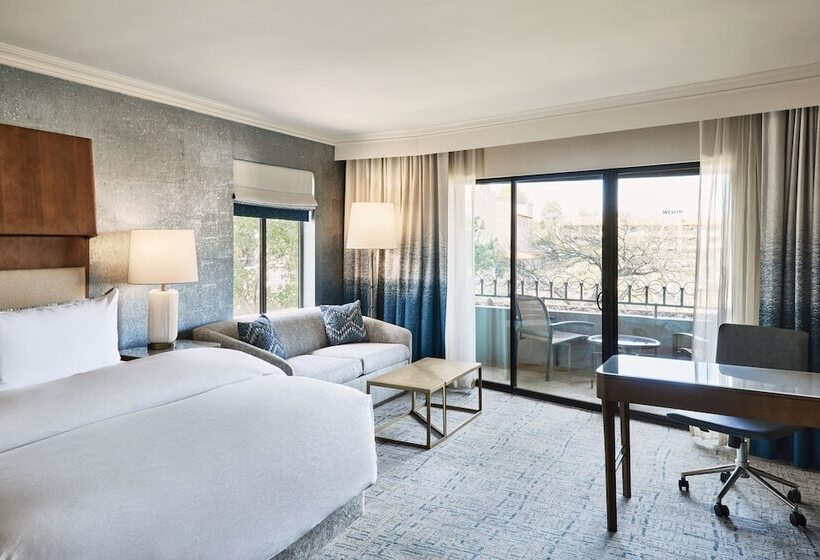 חדר דלוקס נוף בריכה, The Westin La Paloma Resort & Spa