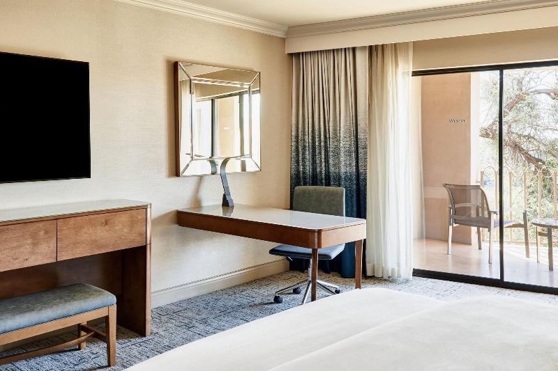 اتاق استاندارد با تخت بزرگ, The Westin La Paloma Resort & Spa