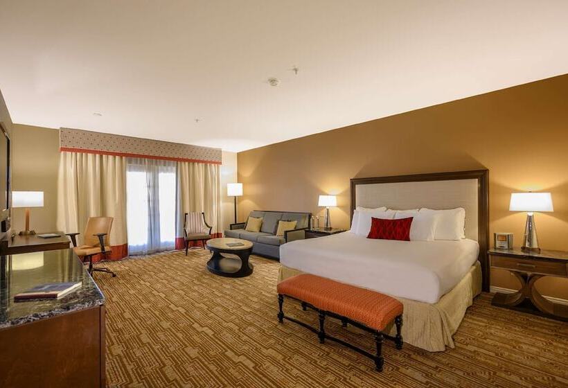 标准间, The Wigwam