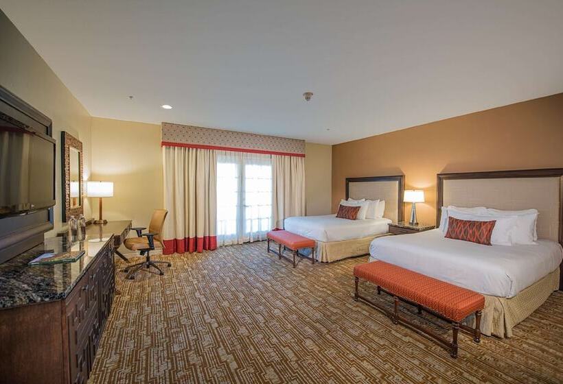 标准间, The Wigwam