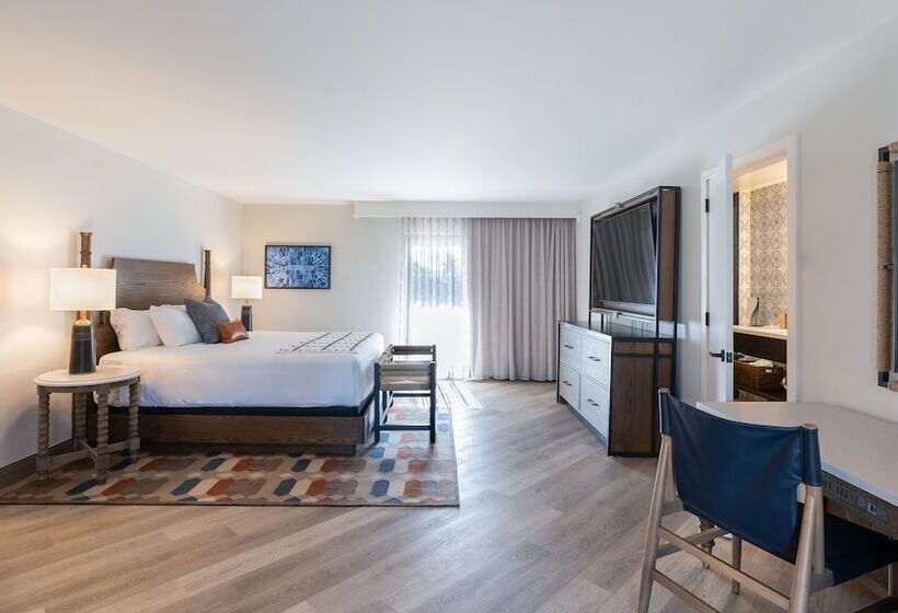 古典房间, The Wigwam