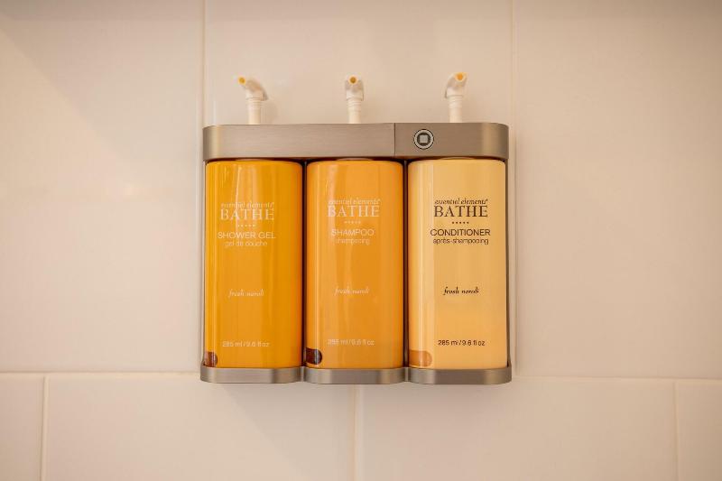 غرفة قياسية مطلّة علي الحديقة, West Beach Inn, A Coast