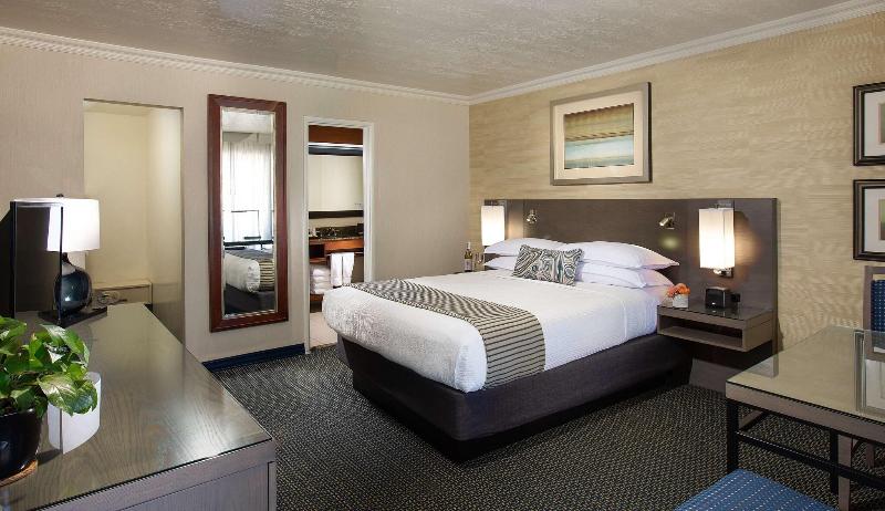 غرفة قياسية مطلّة علي الحديقة, West Beach Inn, A Coast