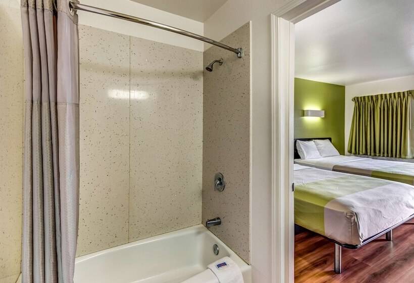 Номер Deluxe, Motel 6visalia, Ca