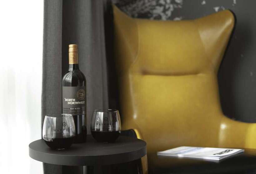 スイート（家族用）, Waypoint