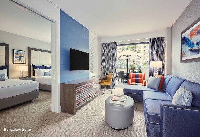 身障者適用スイートルーム, The Waterfront Beach Resort, A Hilton