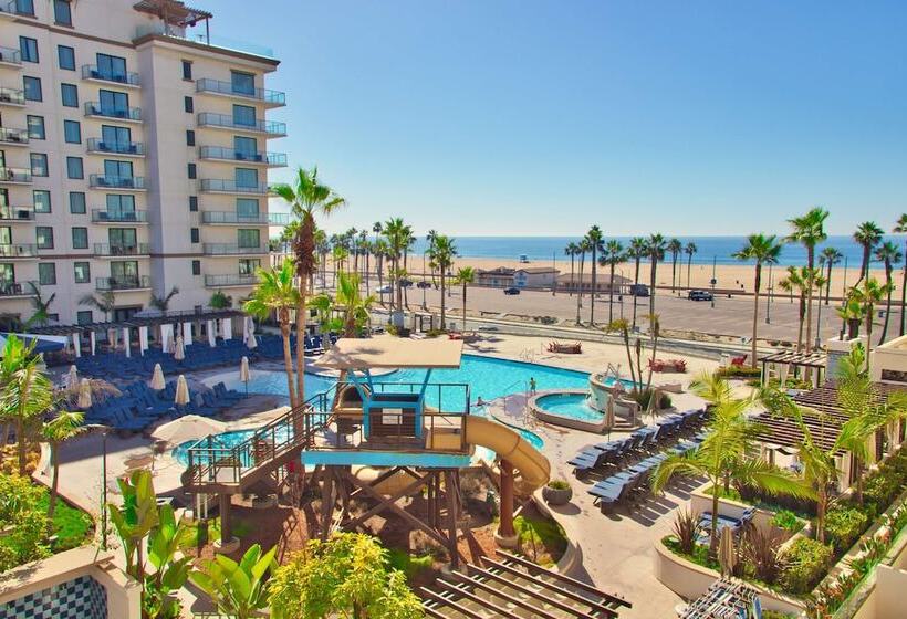 ２ダブルベッドのスタンダードルーム, The Waterfront Beach Resort, A Hilton