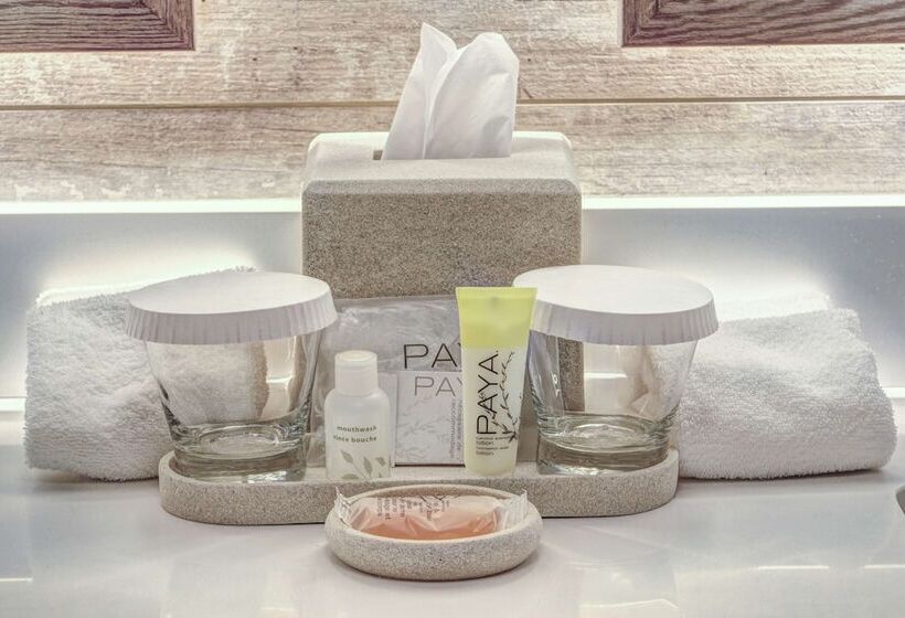 オーシャンビュースイート, The Waterfront Beach Resort, A Hilton