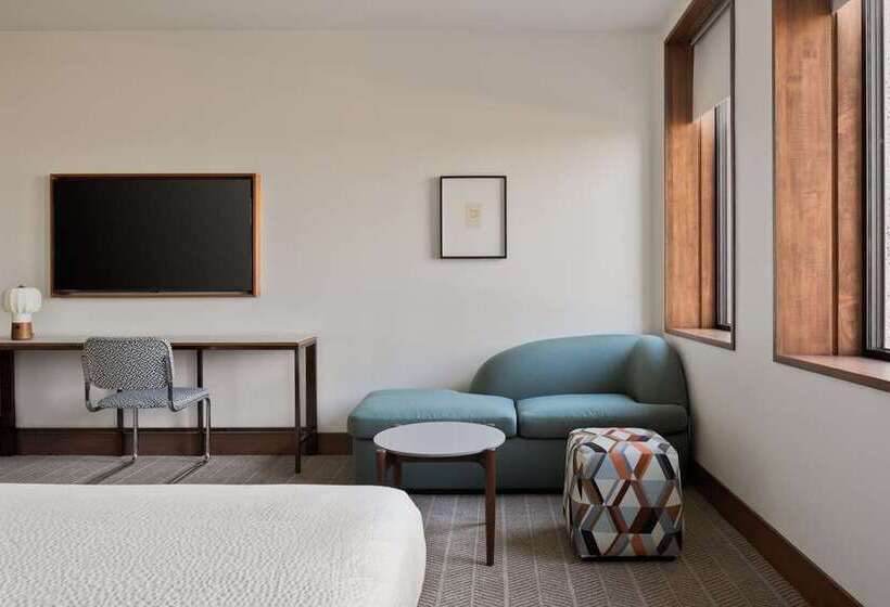스탠다드 룸 바다 전망, The Waterfront Beach Resort, A Hilton