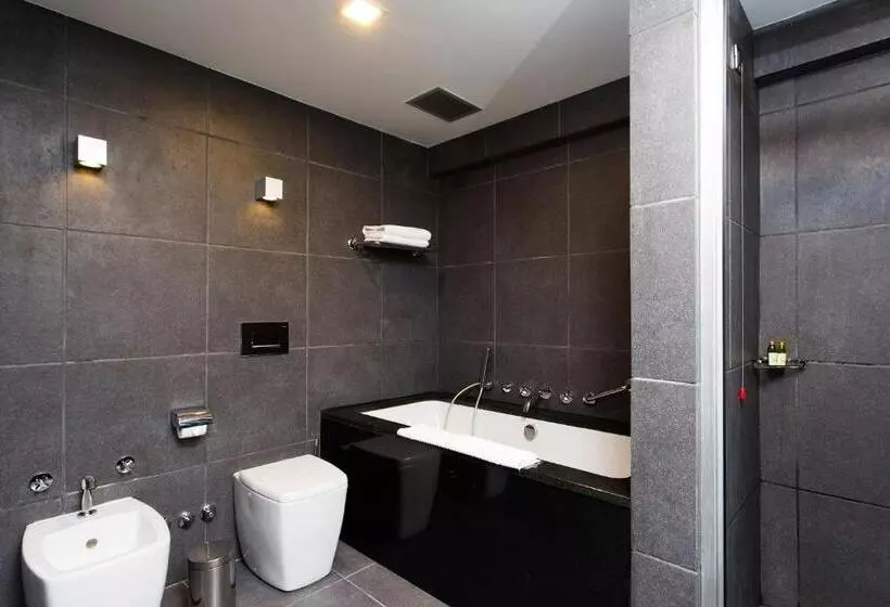 اتاق سوپریور با چشم‌انداز دریا, Avala Resort & Villas