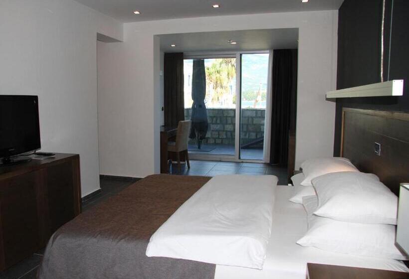 수피리어 룸, Avala Resort & Villas