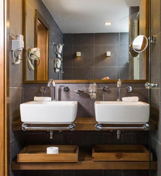 패밀리 스위트, Avala Resort & Villas