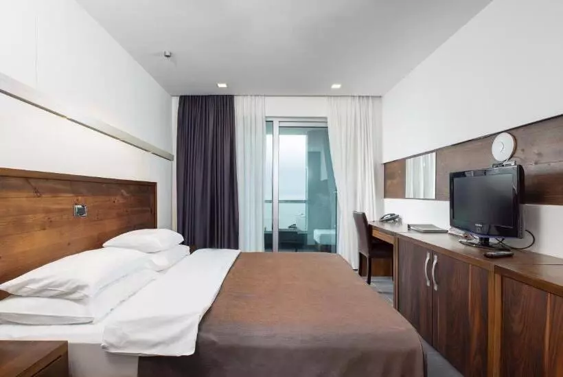 اتاق استاندارد, Avala Resort & Villas