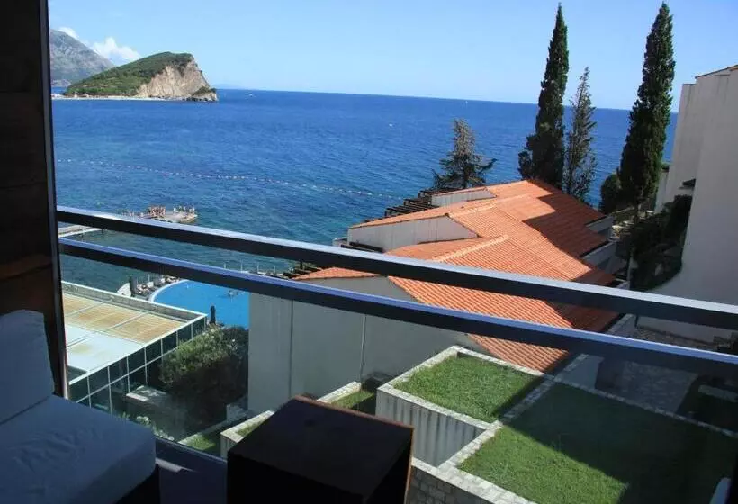 اتاق استاندارد با چشم‌انداز دریا, Avala Resort & Villas