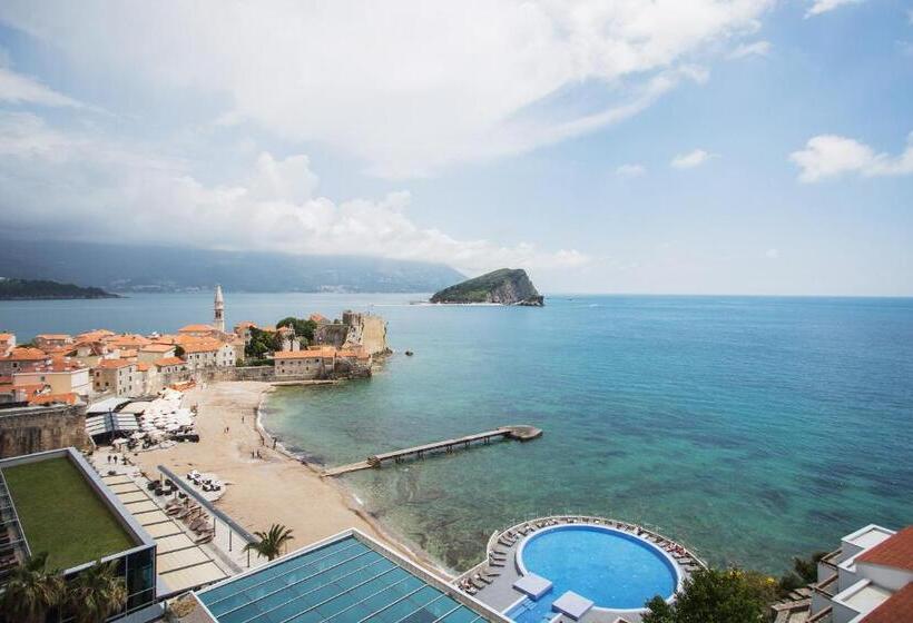 펜트하우스 스위트, Avala Resort & Villas