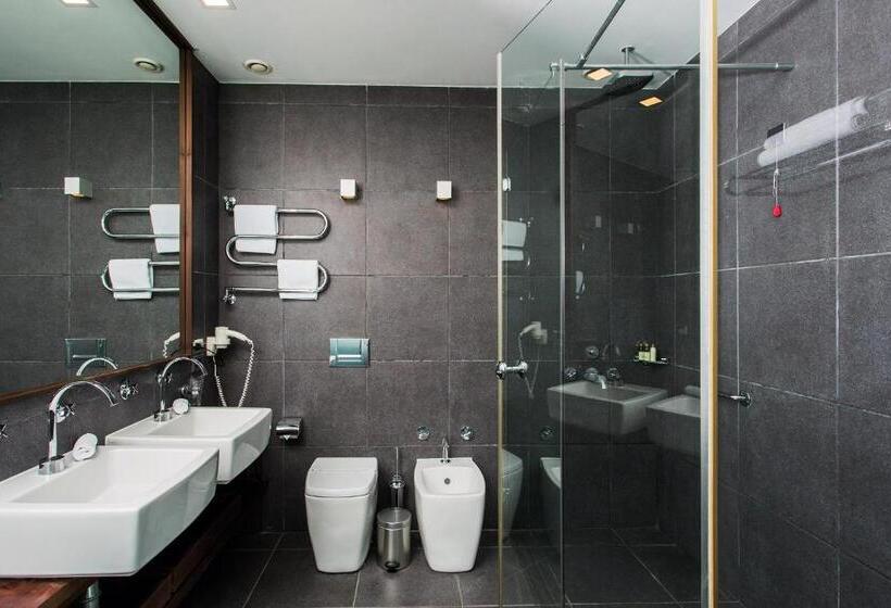 펜트하우스 스위트, Avala Resort & Villas