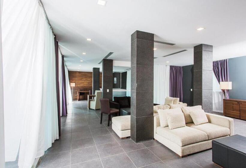 펜트하우스 스위트, Avala Resort & Villas