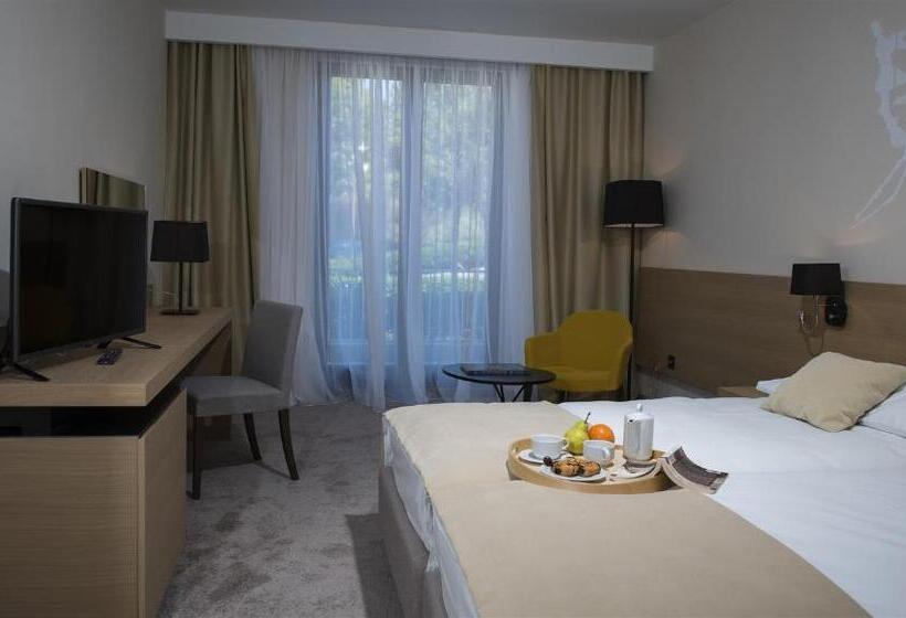 Comfort room with balcony, Aminess Liburna