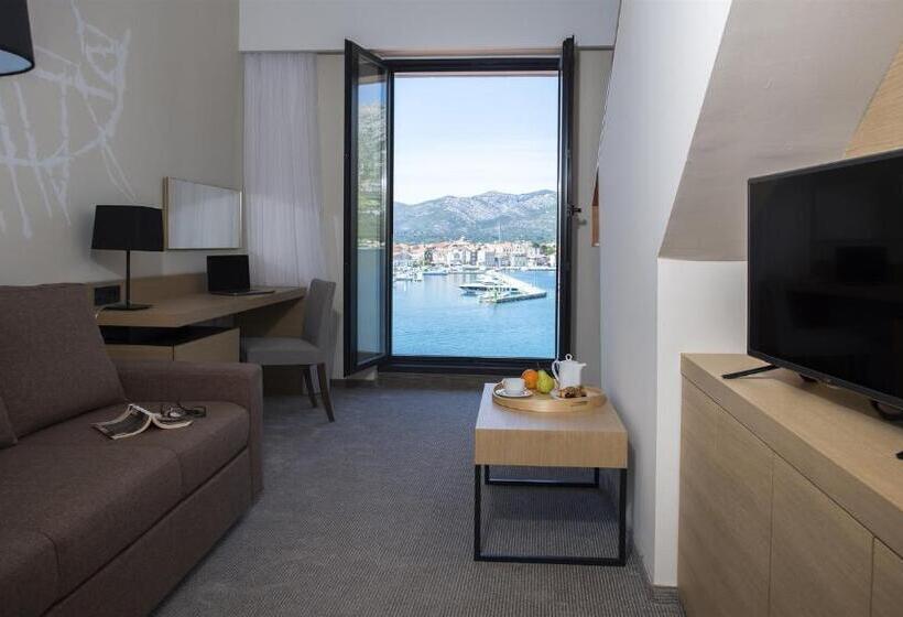 Superior suite with balcony, Aminess Liburna