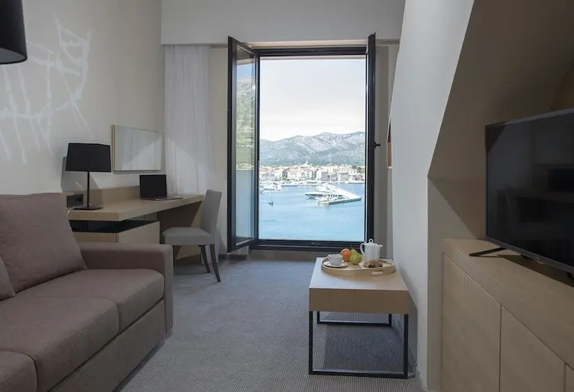 Superior suite with balcony, Aminess Liburna