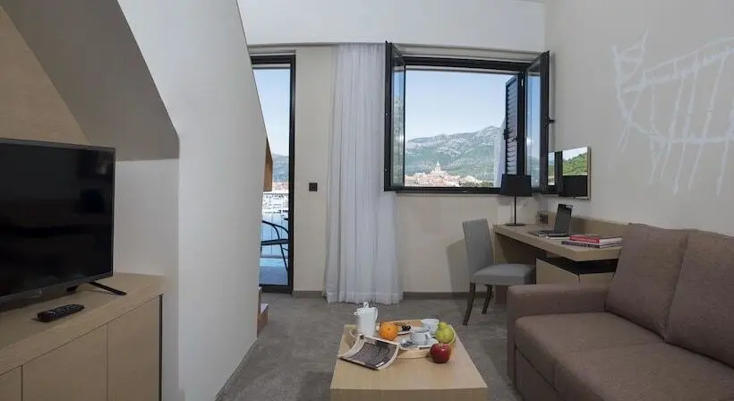 Superior suite with balcony, Aminess Liburna