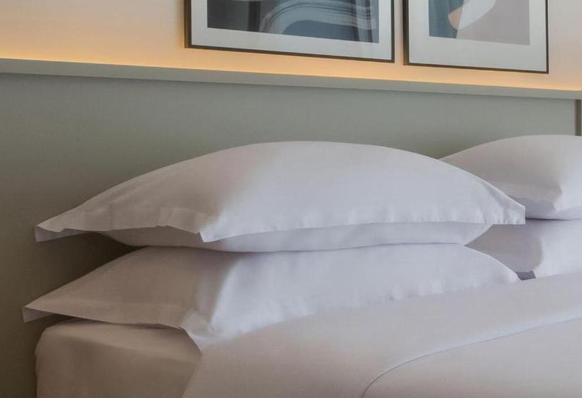 اتاق استاندارد با بالکن, Bluesun Hotel Borak