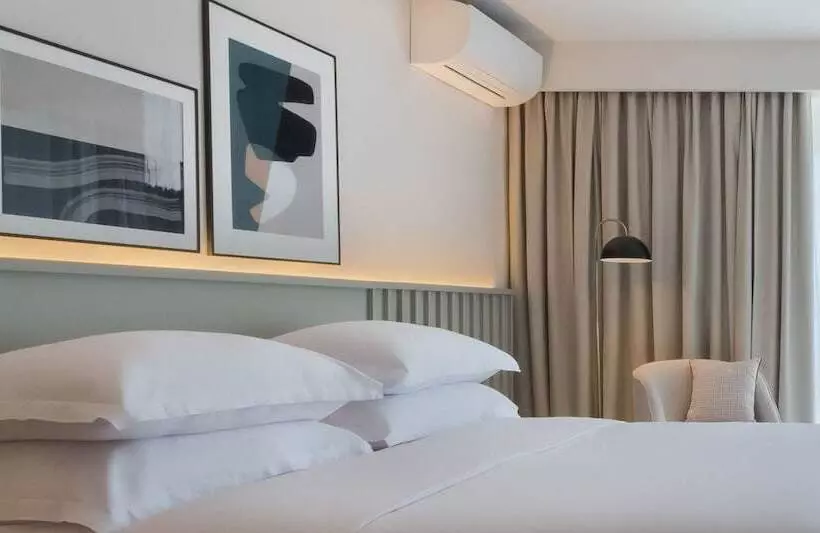 سوییت جونیور با بالکن, Bluesun Hotel Borak