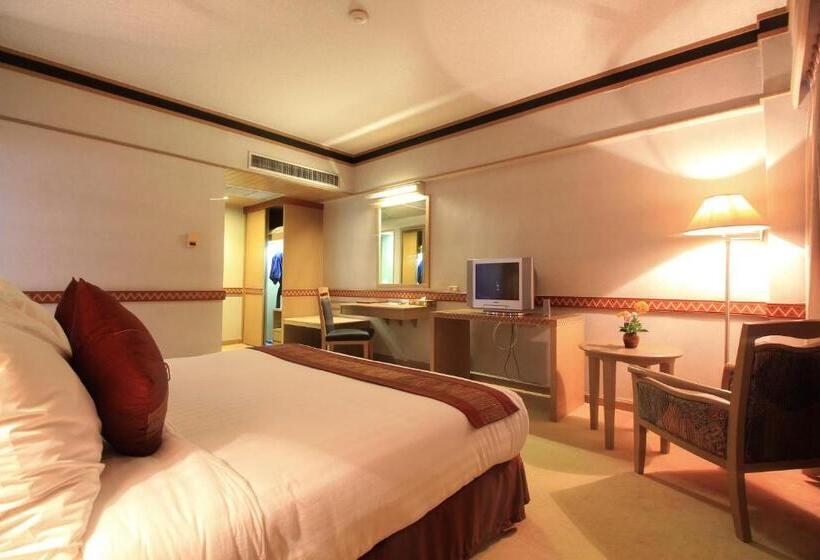 总统套房, Chiangmai Hill