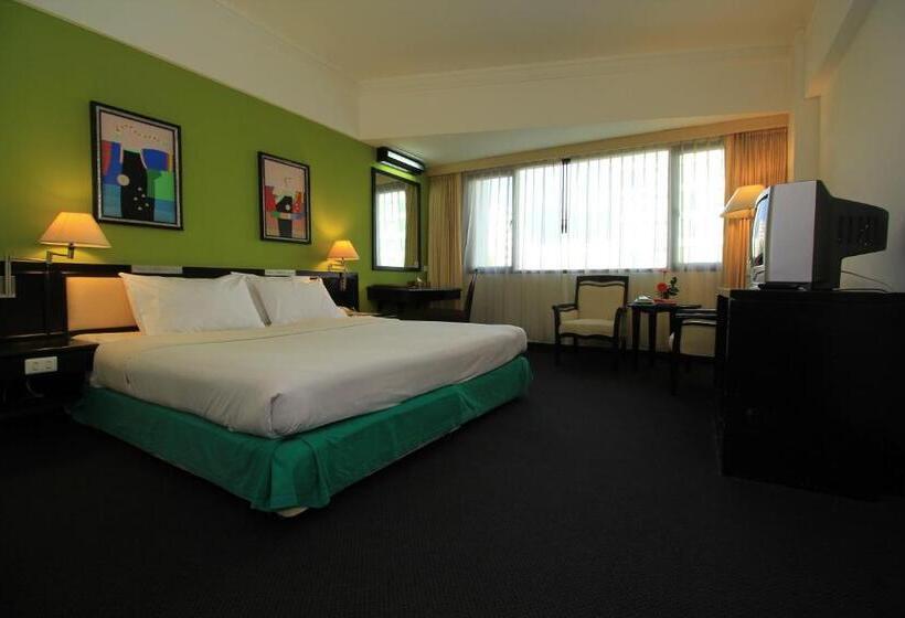 标准间, Chiangmai Hill