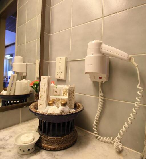 豪华房间, Chiangmai Hill