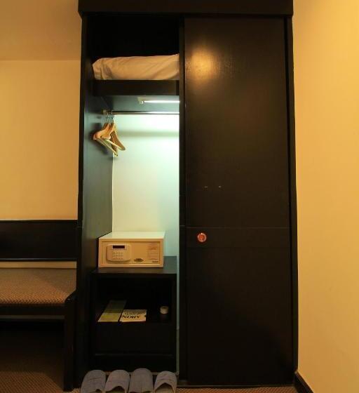 高级大房间, Chiangmai Hill