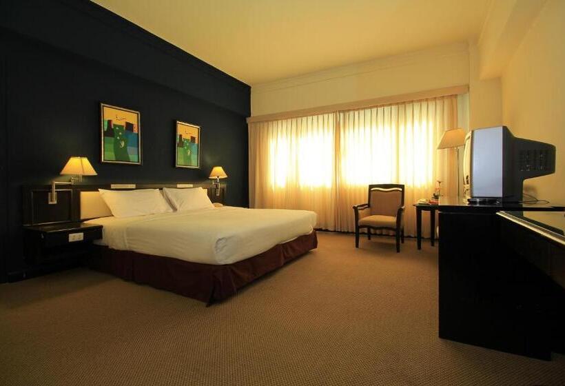 高级大房间, Chiangmai Hill