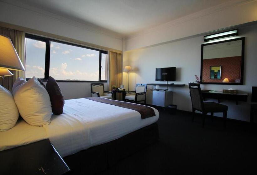 豪华房间, Chiangmai Hill