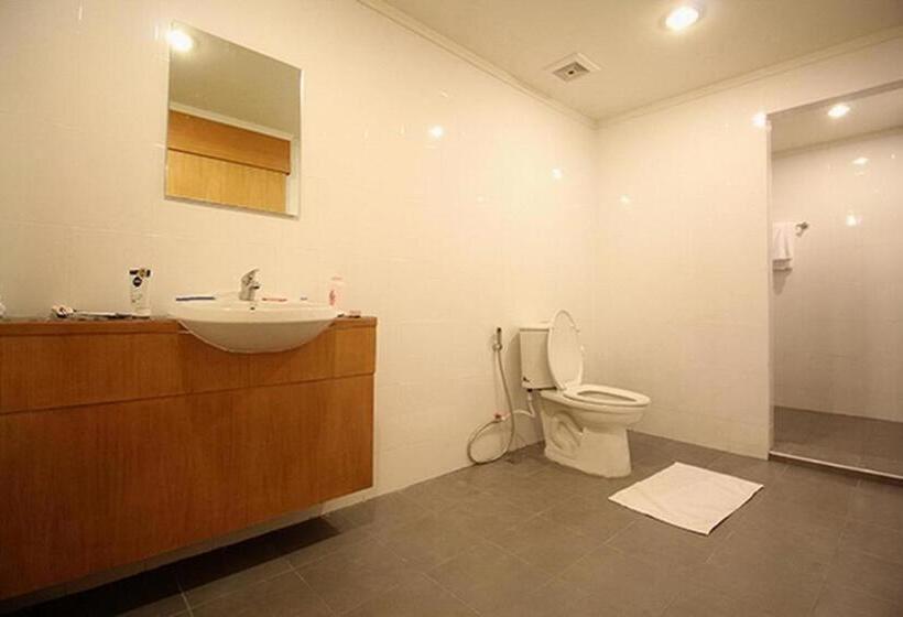 标准间, Chiangmai Hill