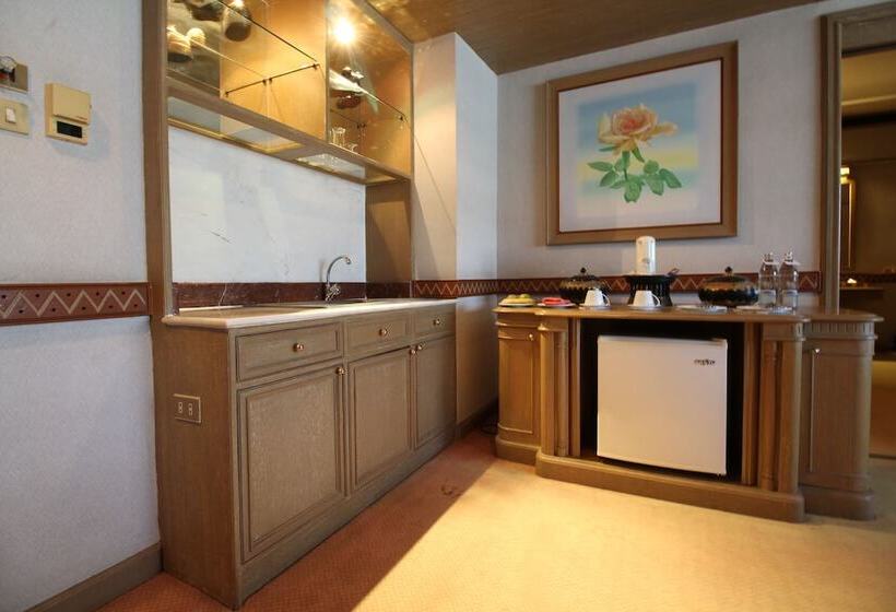 小型套房, Chiangmai Hill