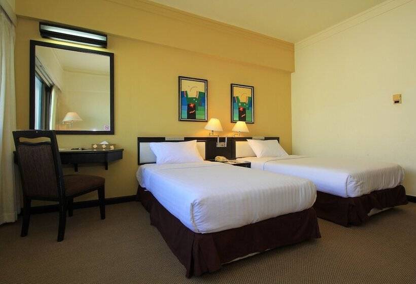 高级大房间, Chiangmai Hill