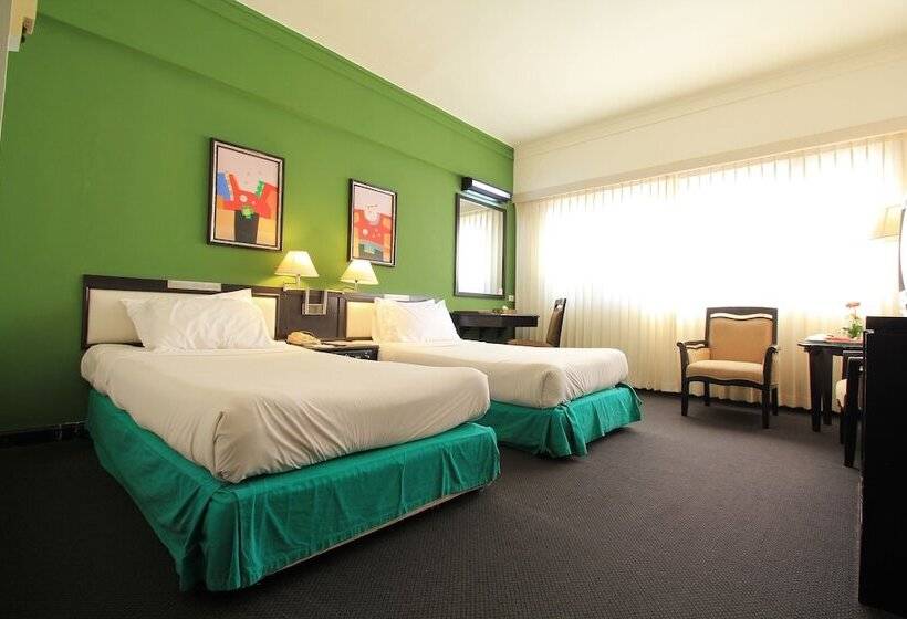 标准间, Chiangmai Hill