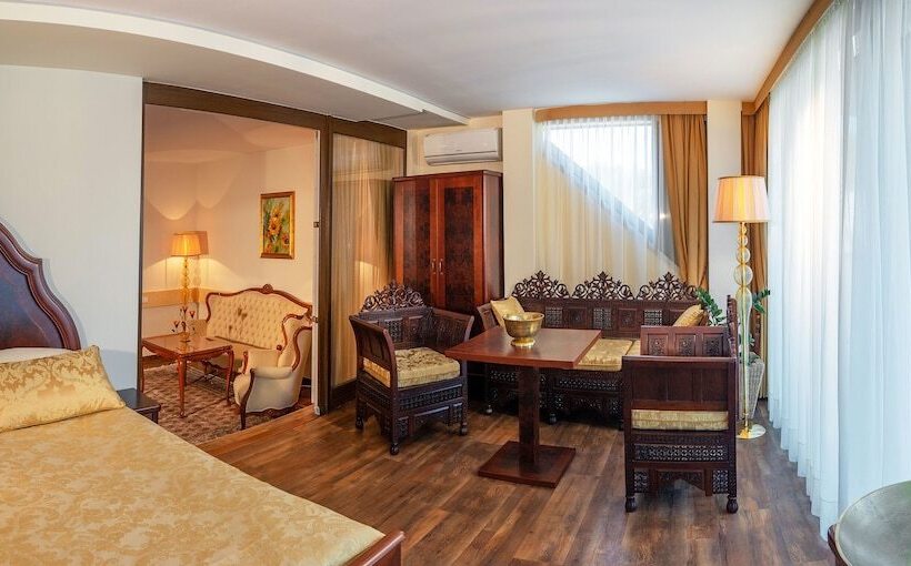 سوئیت پرزیدنت, Grand Hotel Donat Superior & Wellness Center