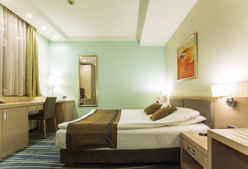 اتاق اجرایی, Kopernikus Hotel Prag