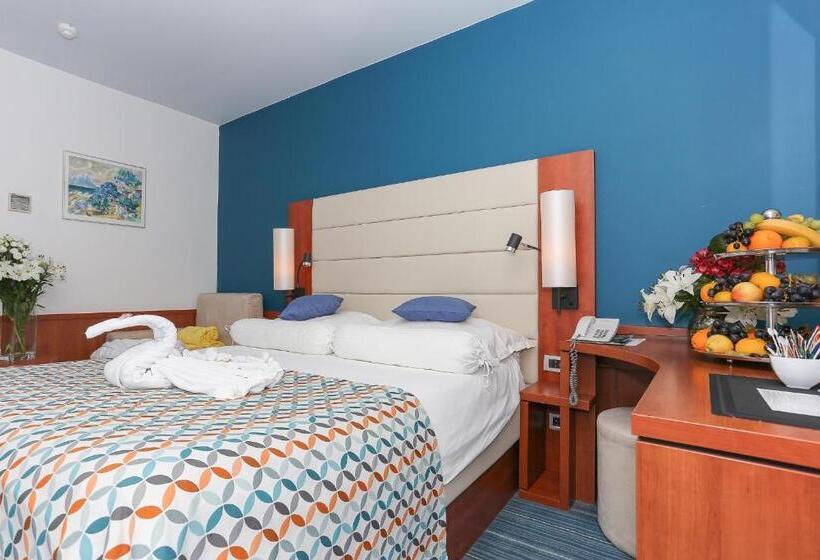 غرفة سوبيريور مطلّة علي البحر, Kornati