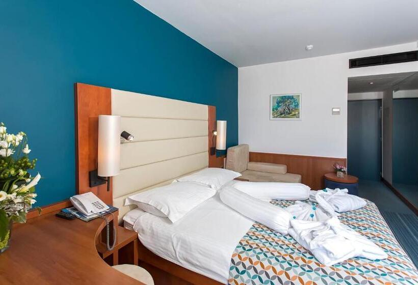 غرفة كومفورت, Kornati