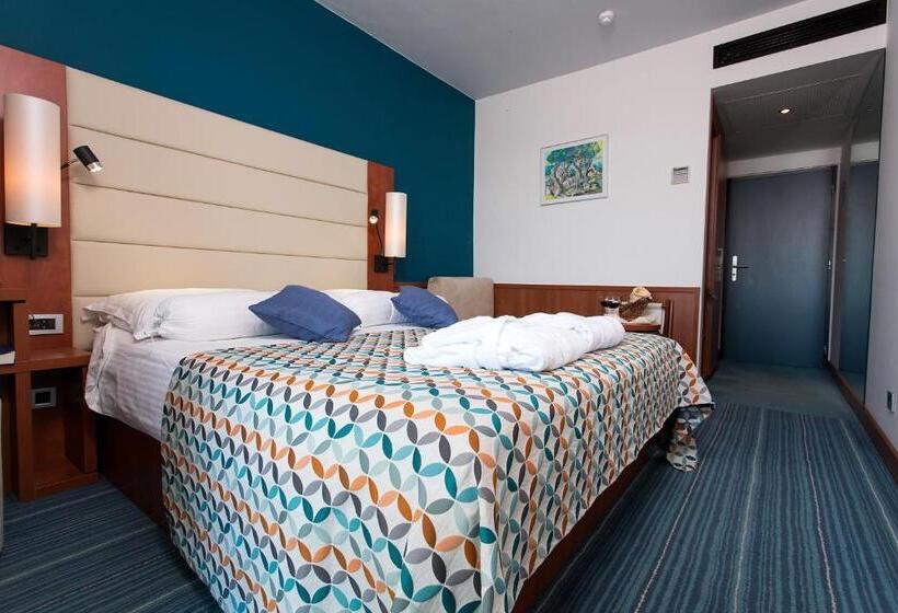 غرفة كومفورت, Kornati