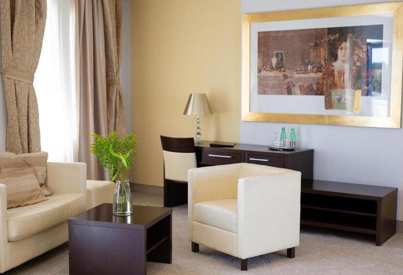 Deluxe Suite Sea View, Marina