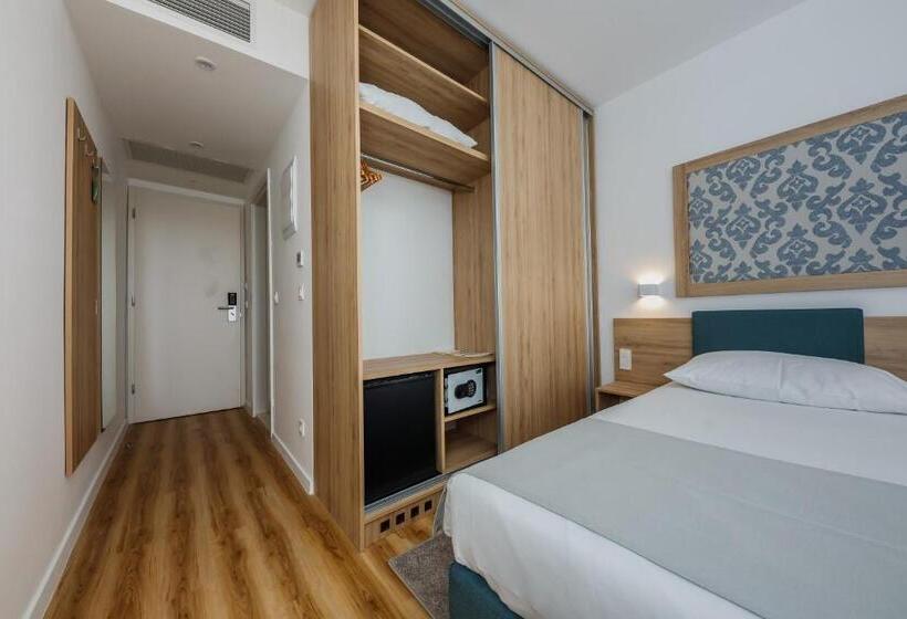 Семейный Номер Вид на Море, Medena Budget